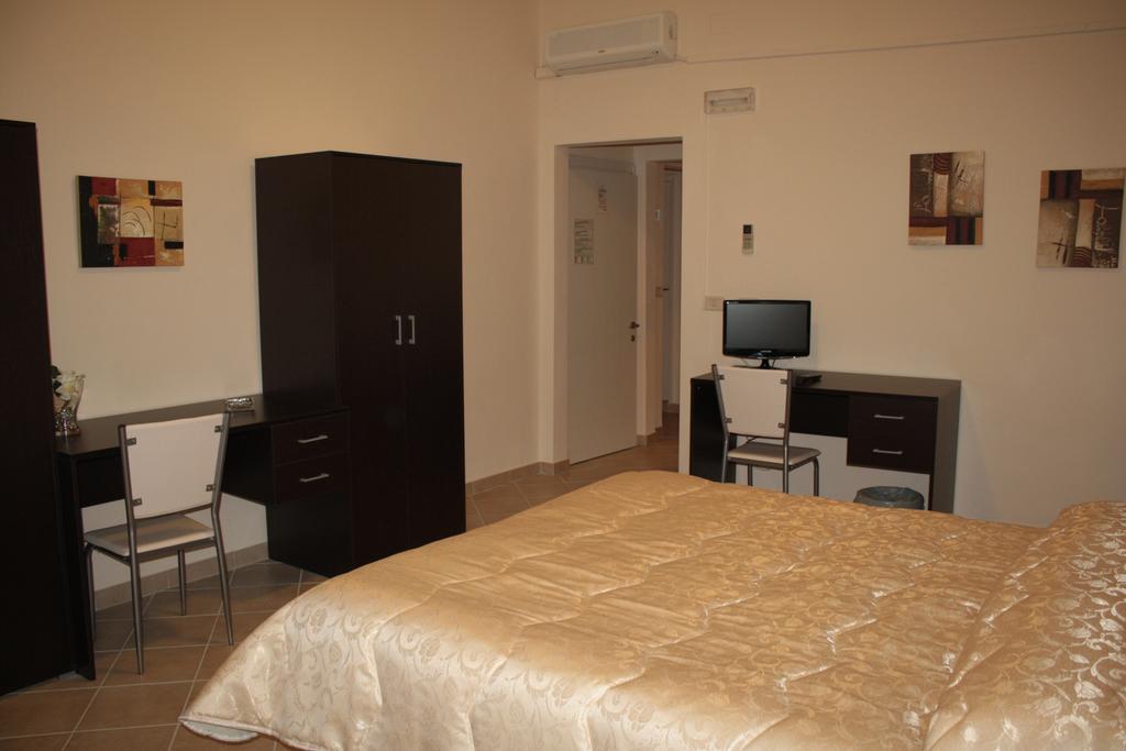 Guest House Roma プラート 部屋 写真