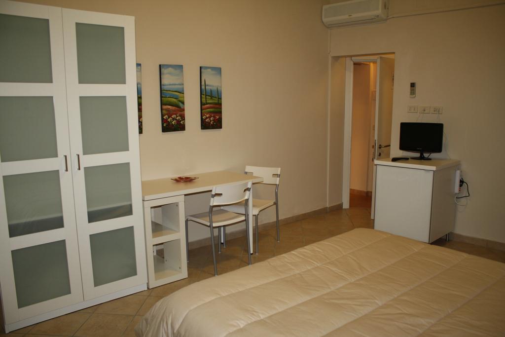 Guest House Roma プラート 部屋 写真